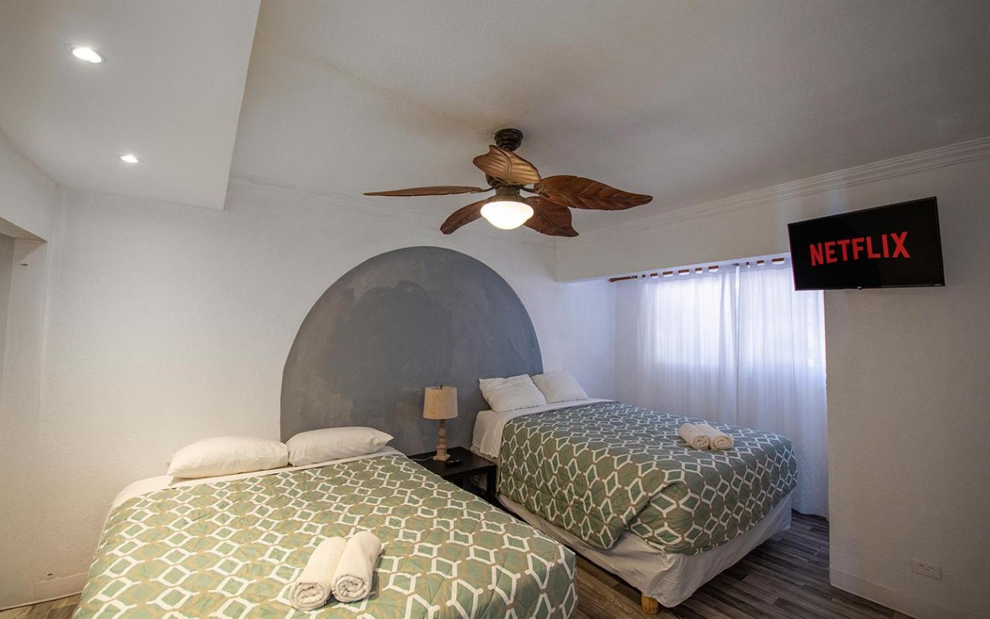 BEACHFRONT Huge two bedroom Tijuana Exterior foto